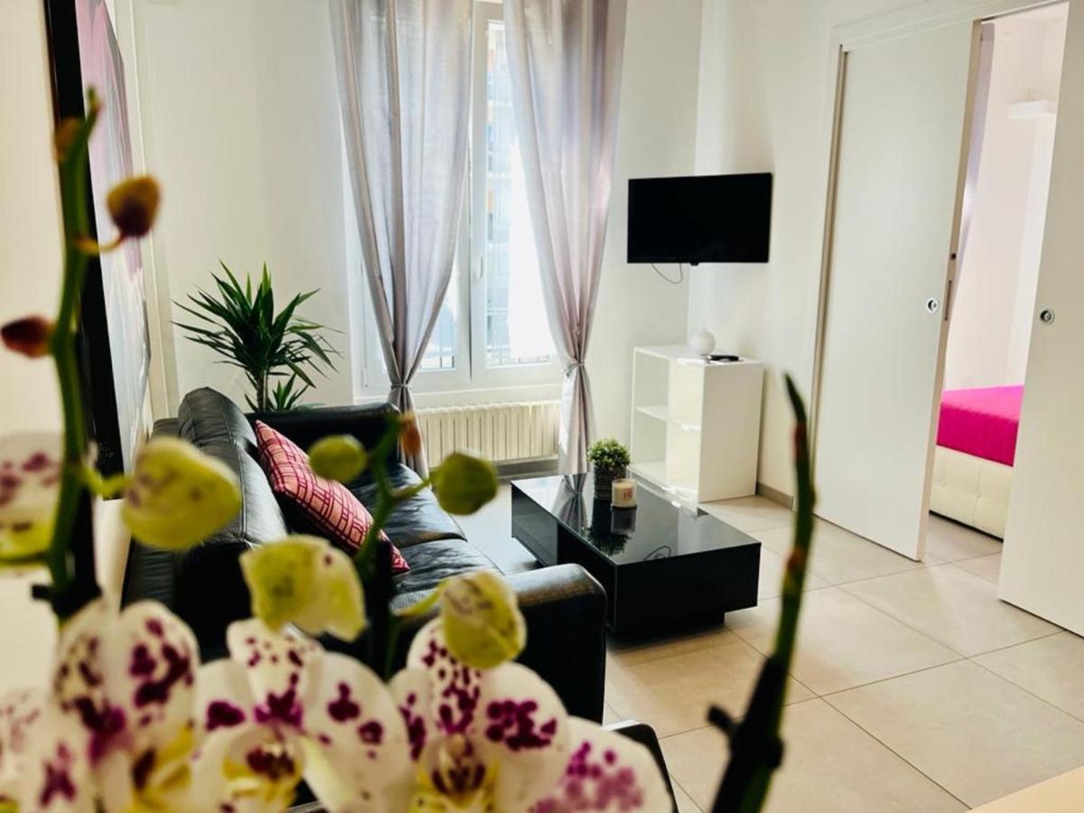 Nice Apartments In The Historic Center Verbania Extérieur photo