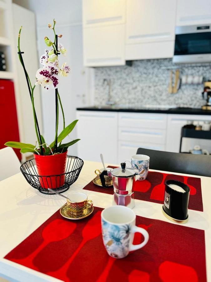 Nice Apartments In The Historic Center Verbania Extérieur photo