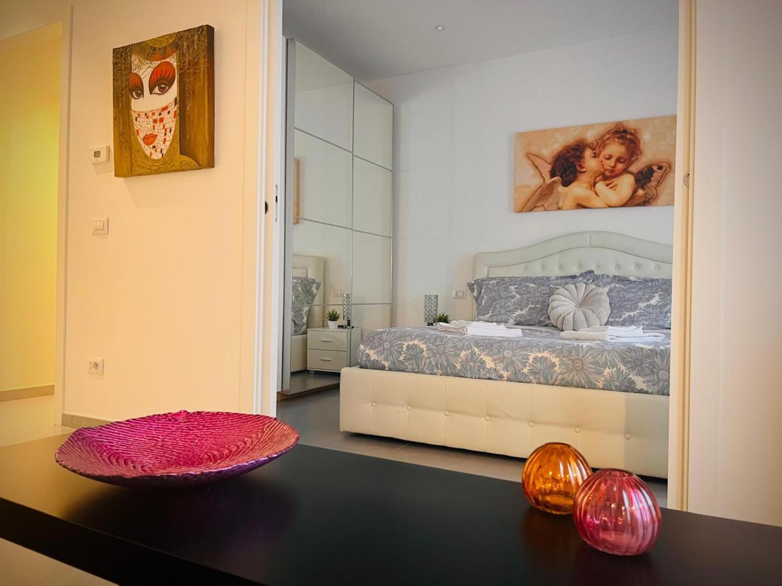 Nice Apartments In The Historic Center Verbania Extérieur photo