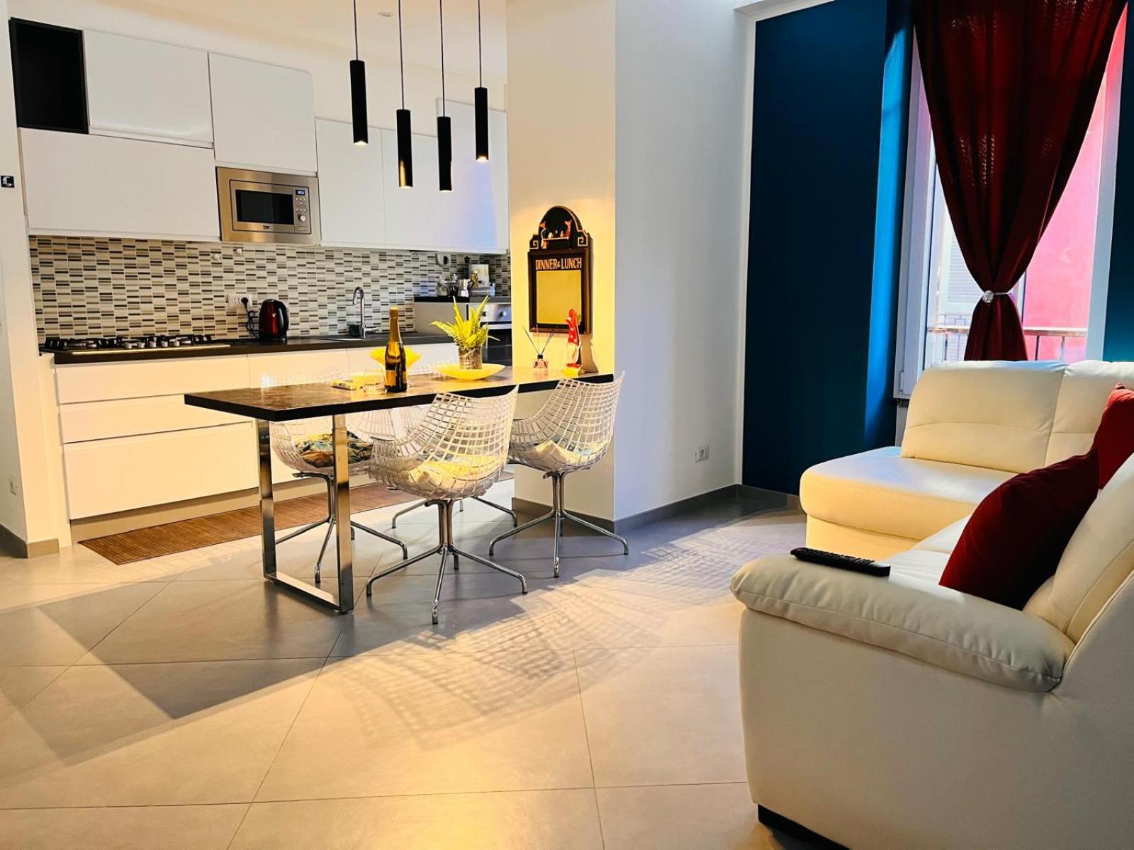 Nice Apartments In The Historic Center Verbania Extérieur photo