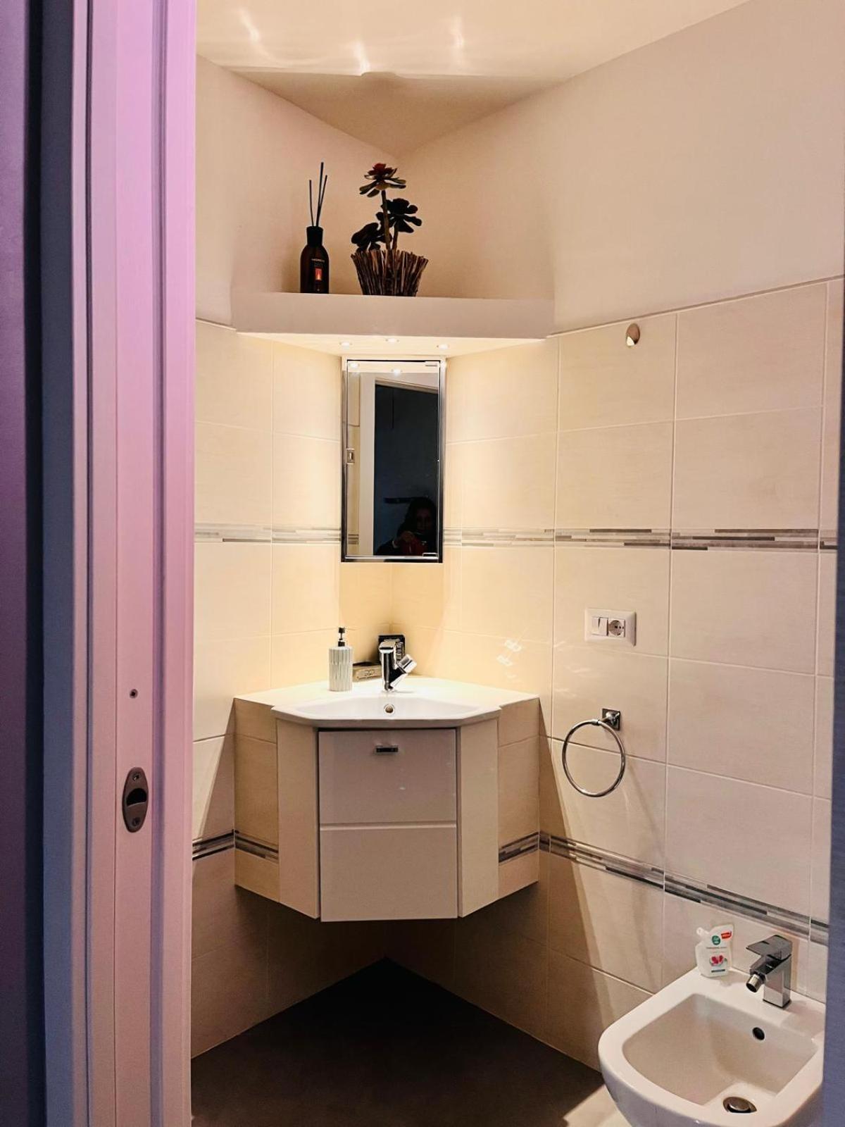 Nice Apartments In The Historic Center Verbania Extérieur photo