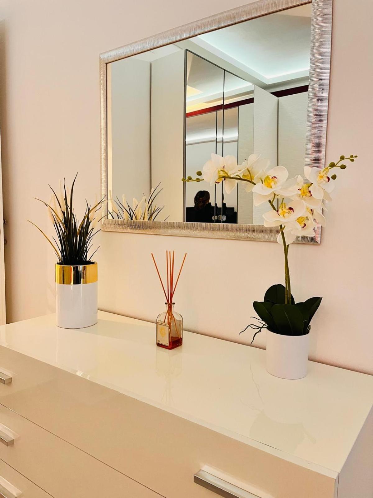 Nice Apartments In The Historic Center Verbania Extérieur photo